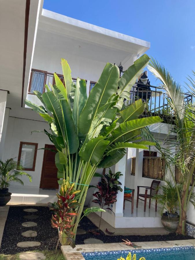 Villa Iris Homestay Uluwatu Exterior foto