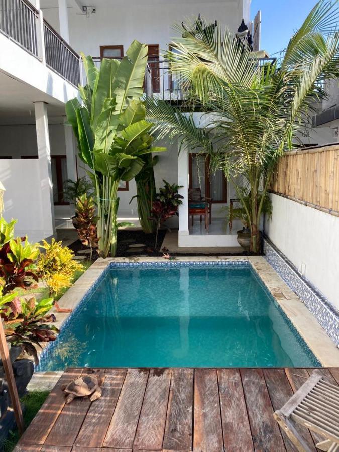 Villa Iris Homestay Uluwatu Exterior foto